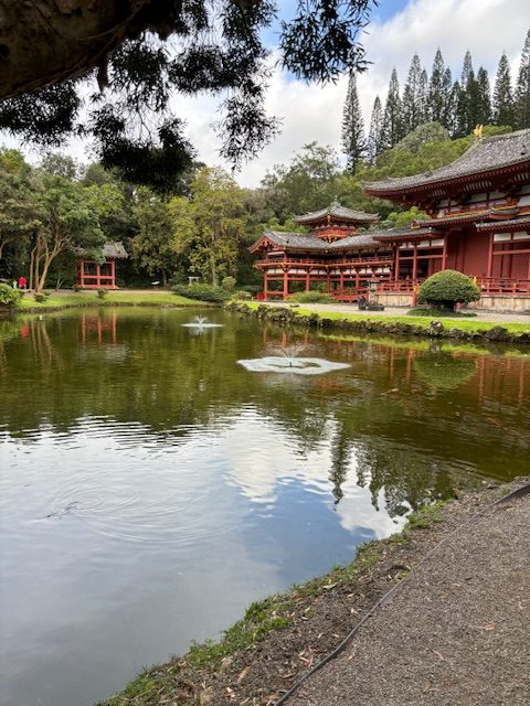 A Visit to the Byodo-in Temple